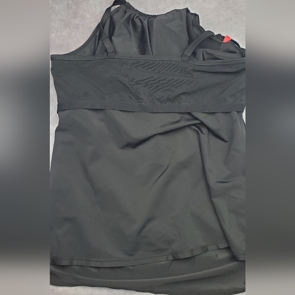 CACIQUE Swim Tankini Top Built-In No-Wire‎ Bra Size 20 - Picture 13 of 16